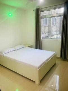 Hotel Middletown - Tezpur - 1