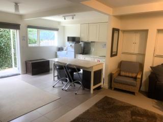 Belton Apartments - The Studio - 3