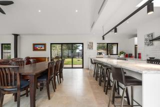 Rosemary Lane - Pet Friendly - Walk to CBD - Orange - 6