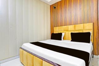 Hotel O Crown Inn - 8