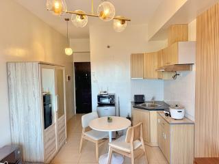 Rustic Studio by Hayahay Rentals - Cebu City - 5