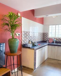 Seven Seas Apartments - 4