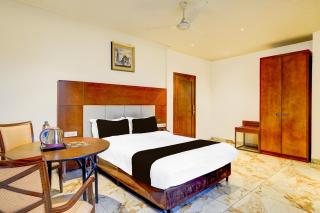 Townhouse JFN Comfort Hotel - Gummidipūndi - 4