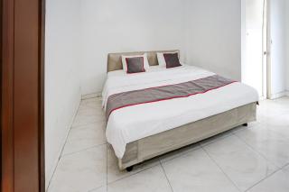 Dancenter Near Sky Airlines Guest House - - 4