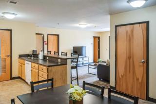 Bright and Connected Your Ideal Getaway - Mansfield - 9