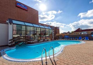 Howard Johnson Plaza by Wyndham by the Falls Niagara Falls - Cataratas do Niágara - 6