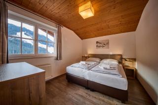 Delfi Ski & Bike Apartments - 1