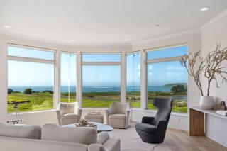 Breathtaking Views of the Pacific Ocean Rooftop Balcony Gourmet Kitchen and Hot Tub overlooking Golf Course - Bodega Bay - 9