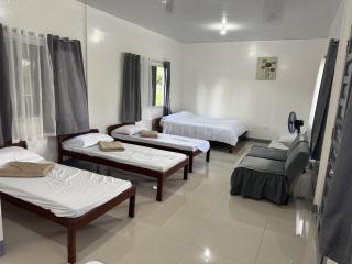 Helens Mountain Resort - - 3