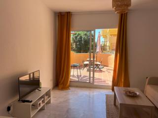 Stylish Marbella Spot Pass the Keys - Marbella - 4