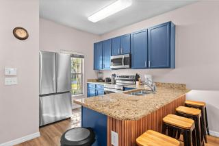 3 Bedrooms 25 Bathrooms Bella Vida 1030 - 3