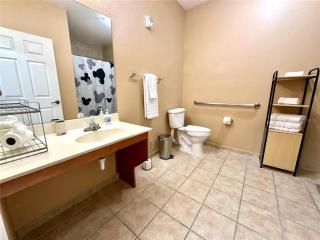 2 Bedrooms 2 Bathrooms Secret Lake 3176-204 - 3
