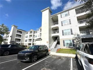 2 Bedrooms 2 Bathrooms Secret Lake 3176-204 - 2