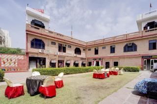 Hotel O Fridays - Bathinda - 4