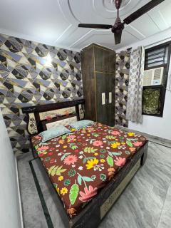 Beautiful & Cozy Apartment - New Delhi - 9