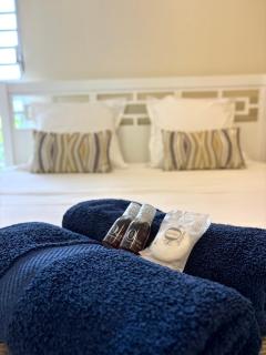 Hana Mana Bungalow - Chambre, Piscine, Blue Dream, Plage - Grand-Bourg - 6