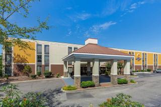 Comfort Inn Laurinburg - Laurinburg - 8