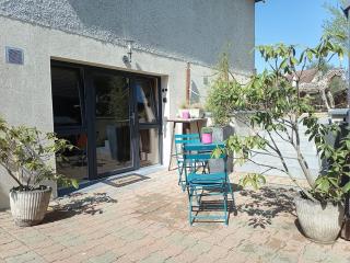 Logement Maison jardin est parking - Arçonnay - 9