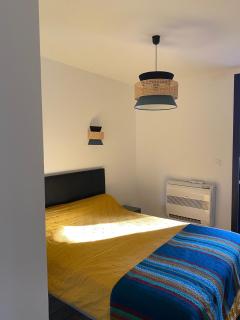 Tout confort centre de Saint Florent avec jardin - 9