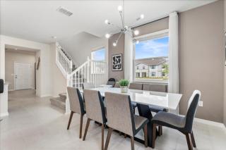 5 Bedrooms 4 Bathrooms Windsor Island 993Pd - 7