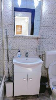 Cozy home in downtown - Bucarest - 9
