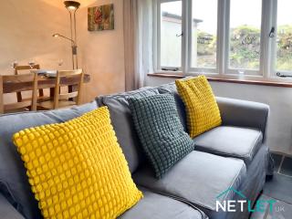 Ty Helygen - A Beautiful Rural Cottage in St Davids - St. Davids - 7