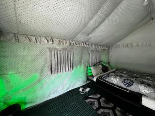 Orangi Swiss Tents - Mahārājganj - 7