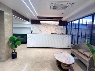 Royal Plaza Inn by RAK Rooms - Kozhikode - 4