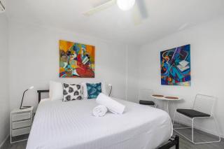 Cosy Hideaway Studio ~ Close to Everything - Buddina - 8
