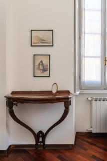 Spacious and bright three-room apartment just few steps from the Duomo - Milan - 9