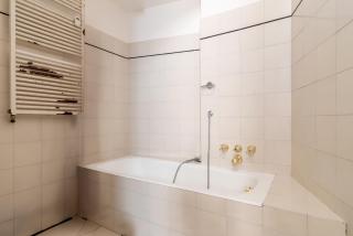 Spacious and bright three-room apartment just few steps from the Duomo - Milan - 1