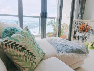 R&F Phrase 2, 2Bedroom Unblock Full Seaview - 3