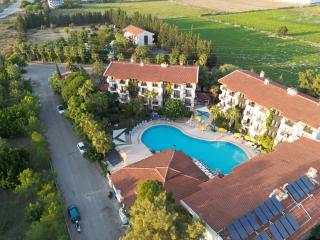 LEMAS SUITE HOTEL - Side - 0