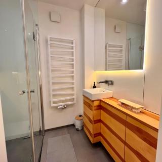 Modzelewskiego, metro Wierzbno, free parking - Varsovie - 2