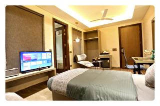 KRYC Luxury Living - 3