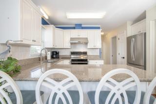 Azure home - Emerald Isle - 7