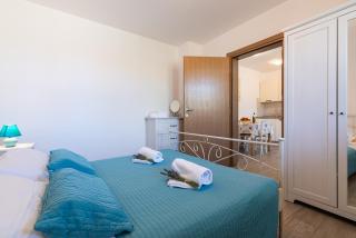 Family-friendly apartments with swimming pools Jurandvor, Krk - 24113 - Baška - 1