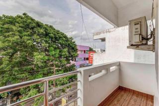 King's Court by Blessings Hospitality - Chennai - 4