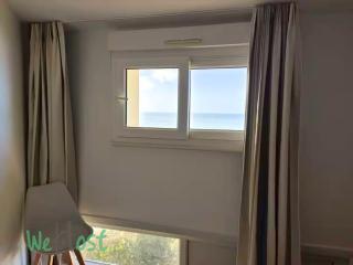 Milady Marbella Beach Swimming Pool Parking - Biarritz - 9