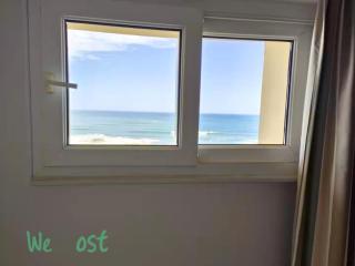 Milady Marbella Beach Swimming Pool Parking - Biarritz - 3