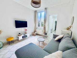ValenStay - Cosy Love - Anzin - Netflix - Anzin - 3
