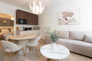 Pick A Flat's Apartments in Batignolles - Rue Gauthey - Paris - 7