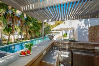 Villa in Cala Salada sleeps 14 - San Antonio - 1