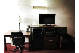 Continental Inn by OYO Watertown NY I-81 - Watertown - 9
