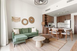 VayK - Modern 2BD with Pool View in Town Square - Dubai - 5