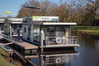 Hausboot "See-Treff" - Bad Bederkesa - 9