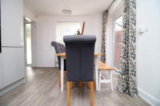 Cohost Partners Cozy 4 Bed Retreat Newport - Newport - 6