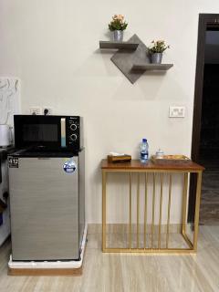 Just Move Luxury Studio, Near ISB Int'l AIRPT - Islamabad - 3