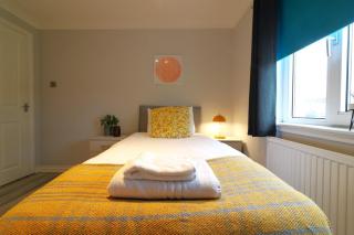 Signature - Drumvale House - 1