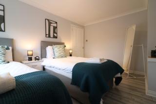 Signature - Drumvale House - Chryston - 7